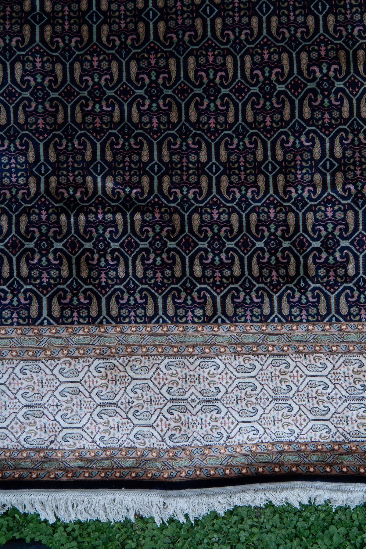 7FT x 5FT Midnight Lattice Harmony: Hand Knotted Mulberry silk on silk Kashmiri Carpet