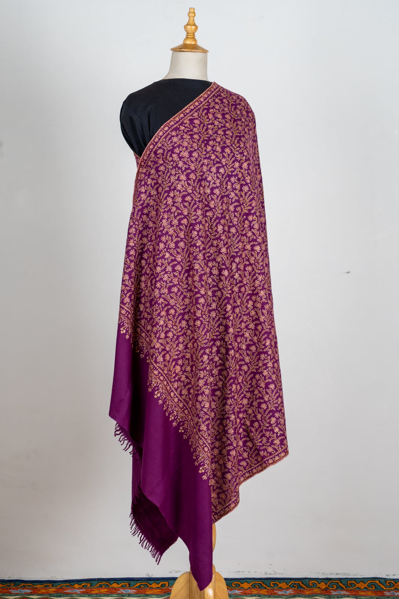 Baad-e-Gul – Plum Sozni Hand-Embroidered Pashmina Shawl