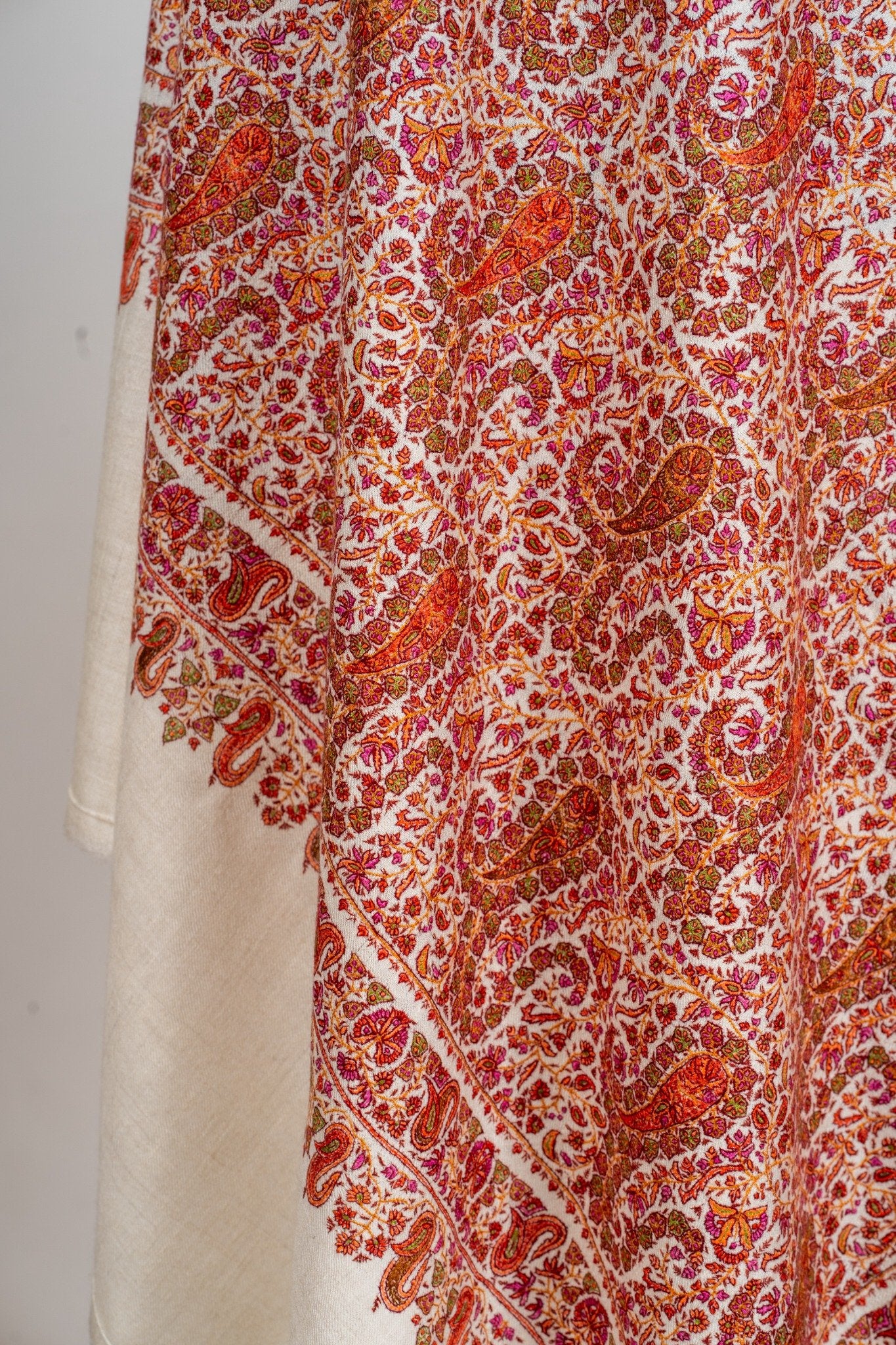 Name: Guldaan – Crimson Sozni Hand-Embroidered Pashmina Jama Shawl