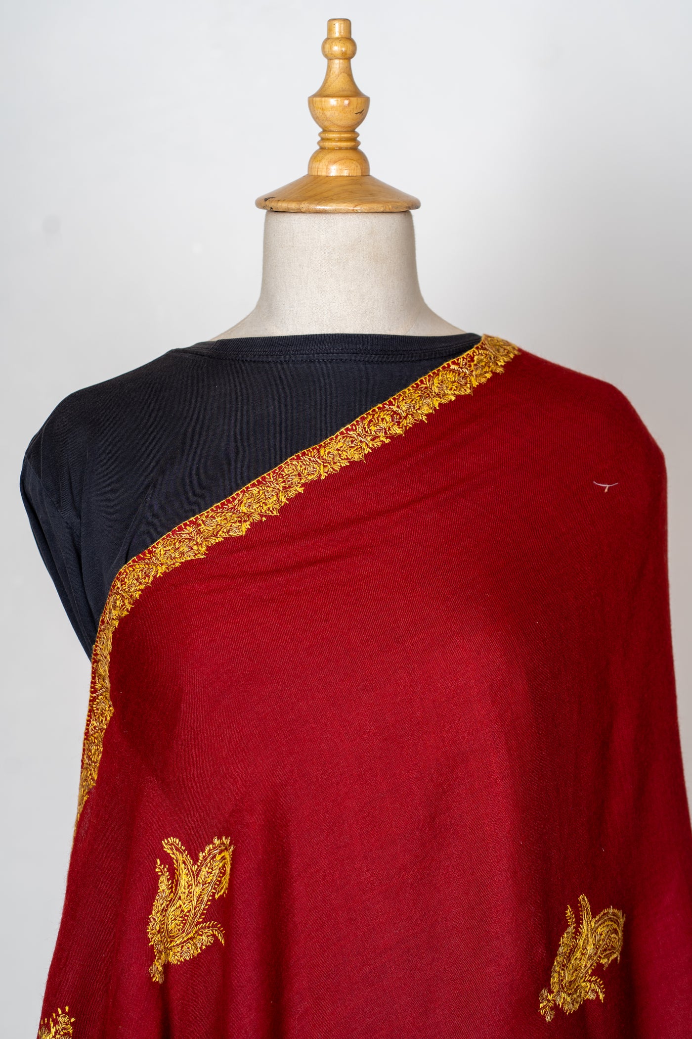 Laal Zareen: Hand-Embroidered Sozni Shawl in Merino Wool