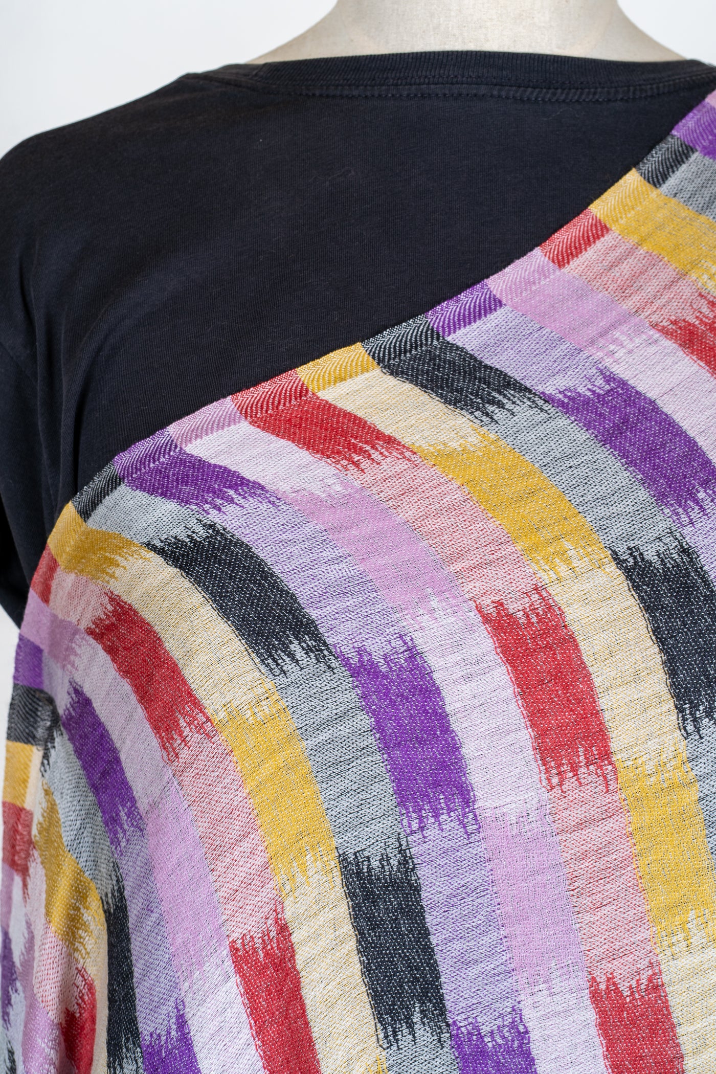 Rang Saavan: 120 Count Merino Wool Printed Scarf