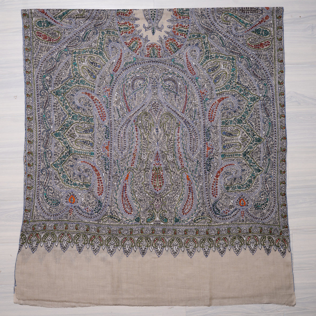Ivory Celestial Paisley: Pure Pashmina Hand Embroidered Shawl