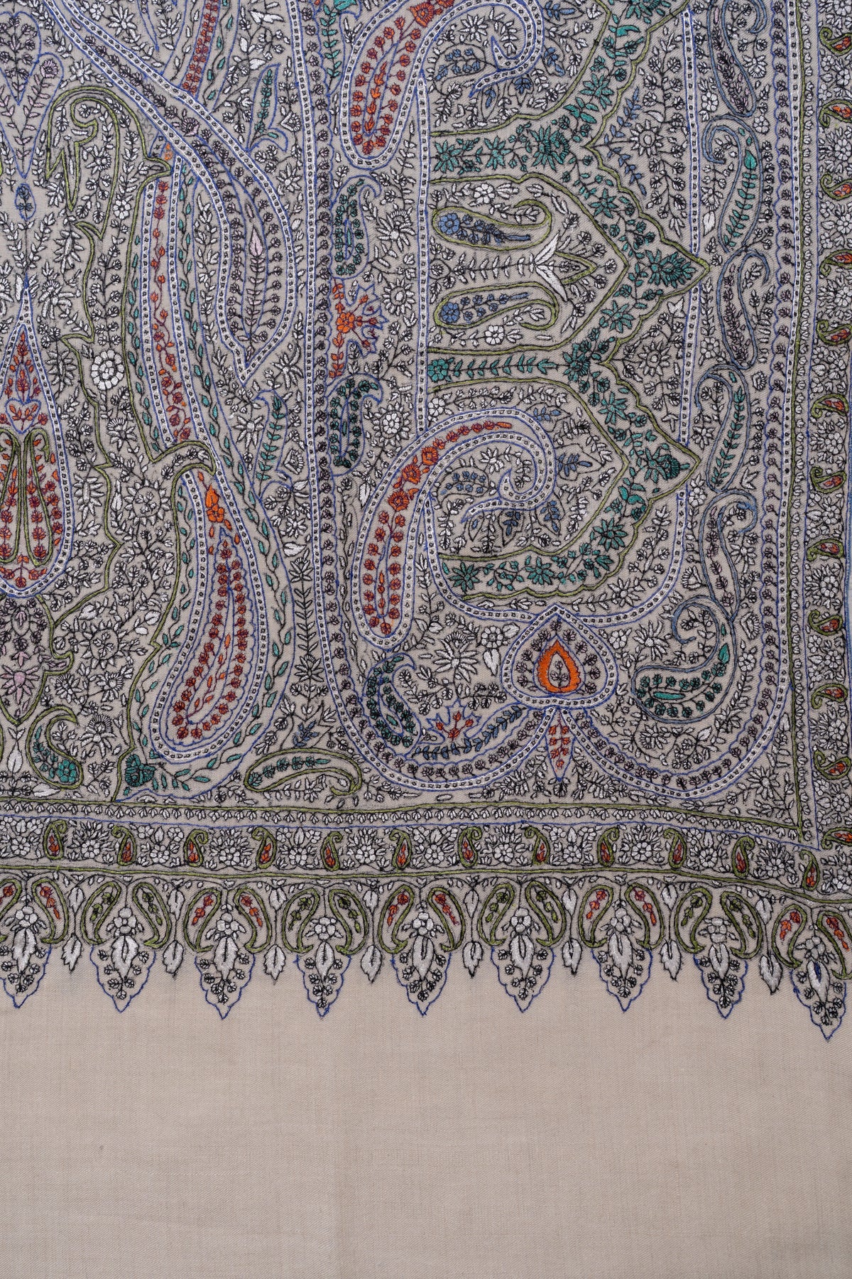 Ivory Celestial Paisley: Pure Pashmina Hand Embroidered Shawl