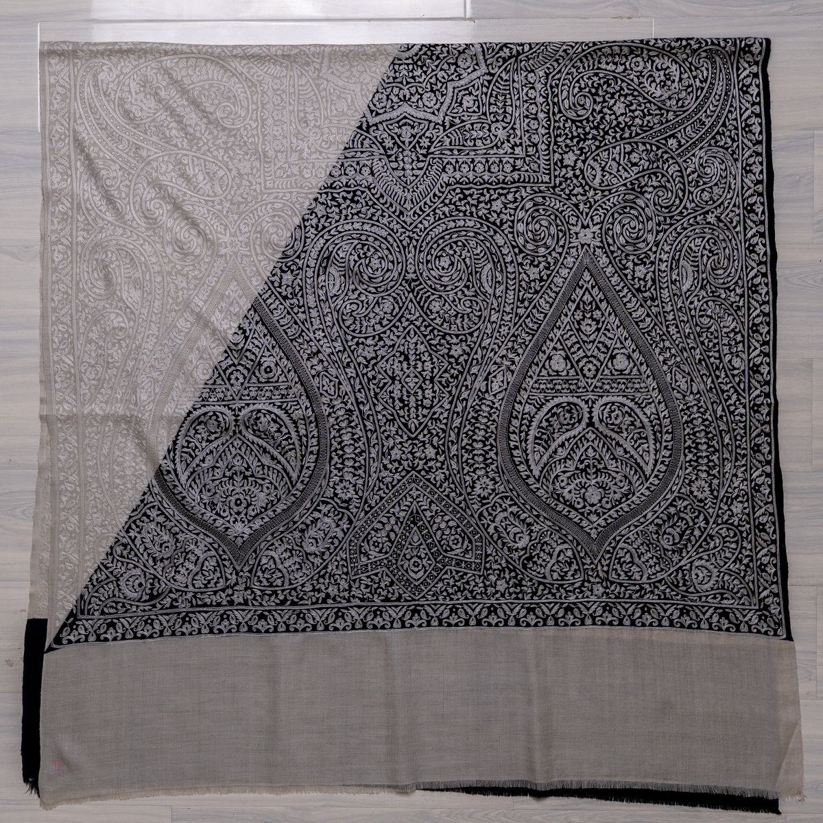 Monochrome Noor Paisley: Pure Pashmina Hand Embroidered Jamawar Shawl