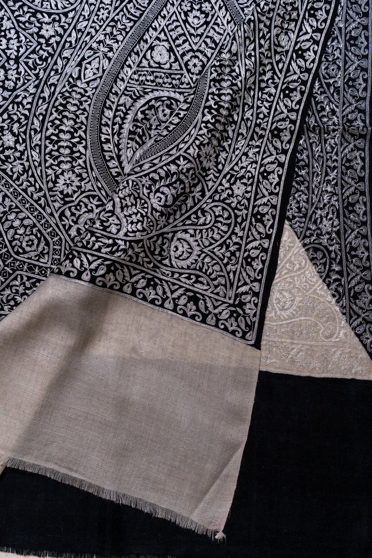 Monochrome Noor Paisley: Pure Pashmina Hand Embroidered Jamawar Shawl