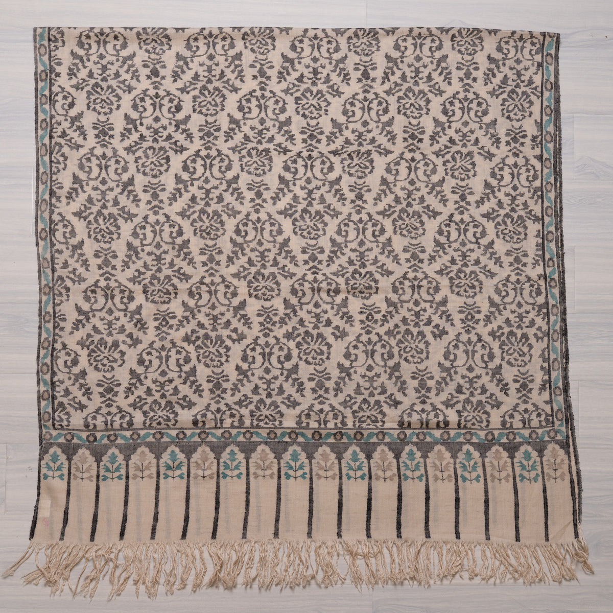 2.5 Yards Hand Woven Pure Pashmina Kani Shawl