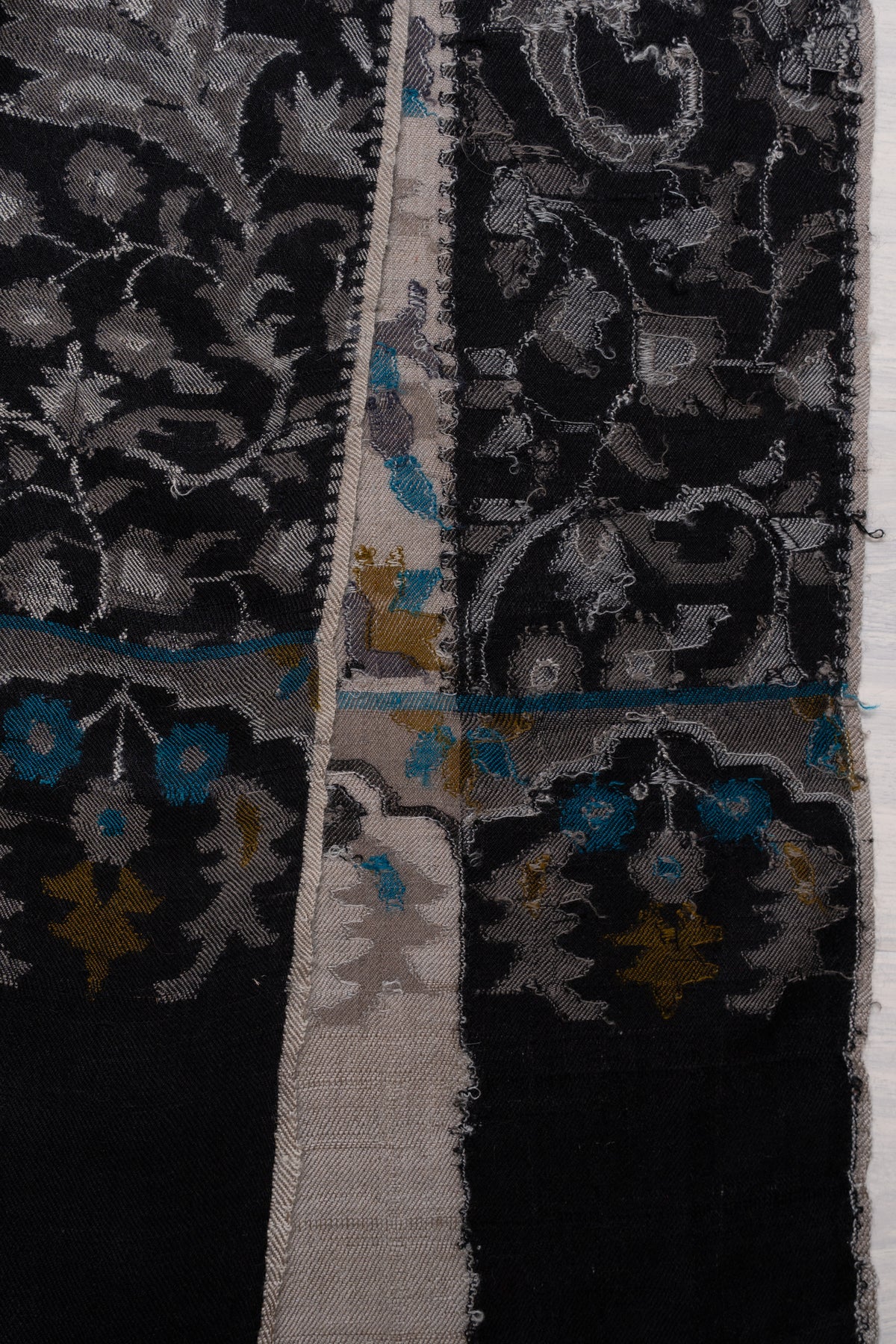 Hand Woven Pure Pashmina Kani Shawl