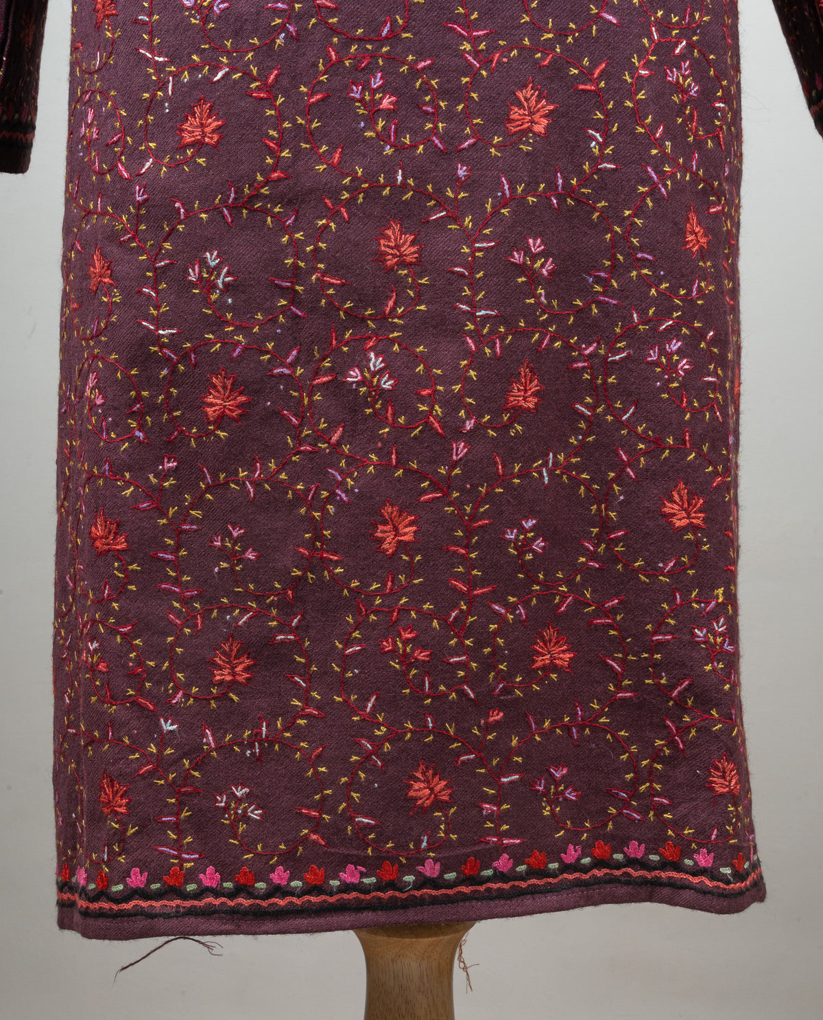 Noor Garden Sozni Hand Embroidered Fine Merino Wool Pheran
