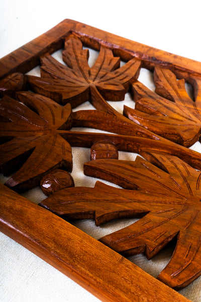 Carved Maple Leaf Wall Décor