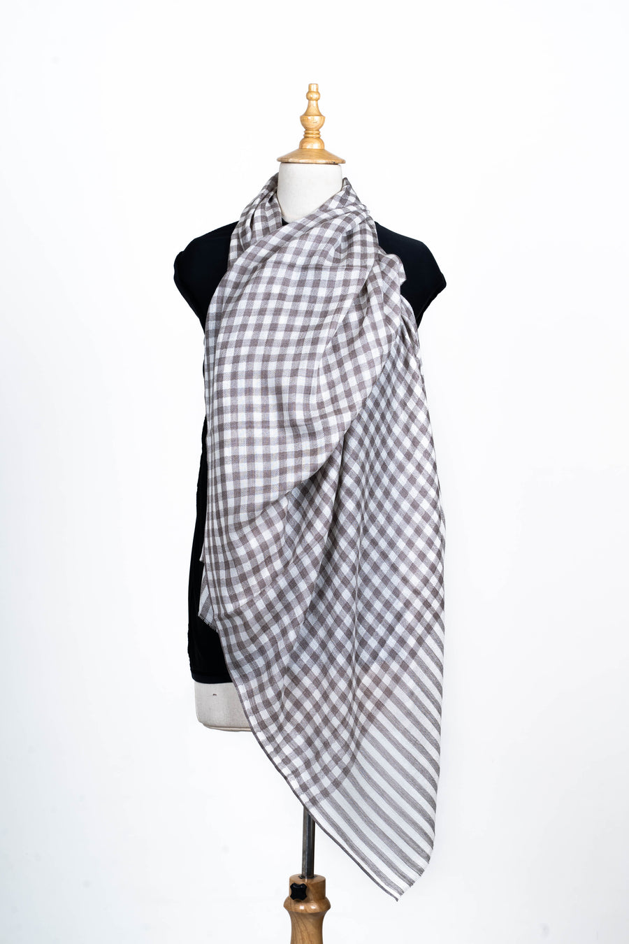 Timeless Elegance: Checked Merino Wool Stole in Classic Taupe