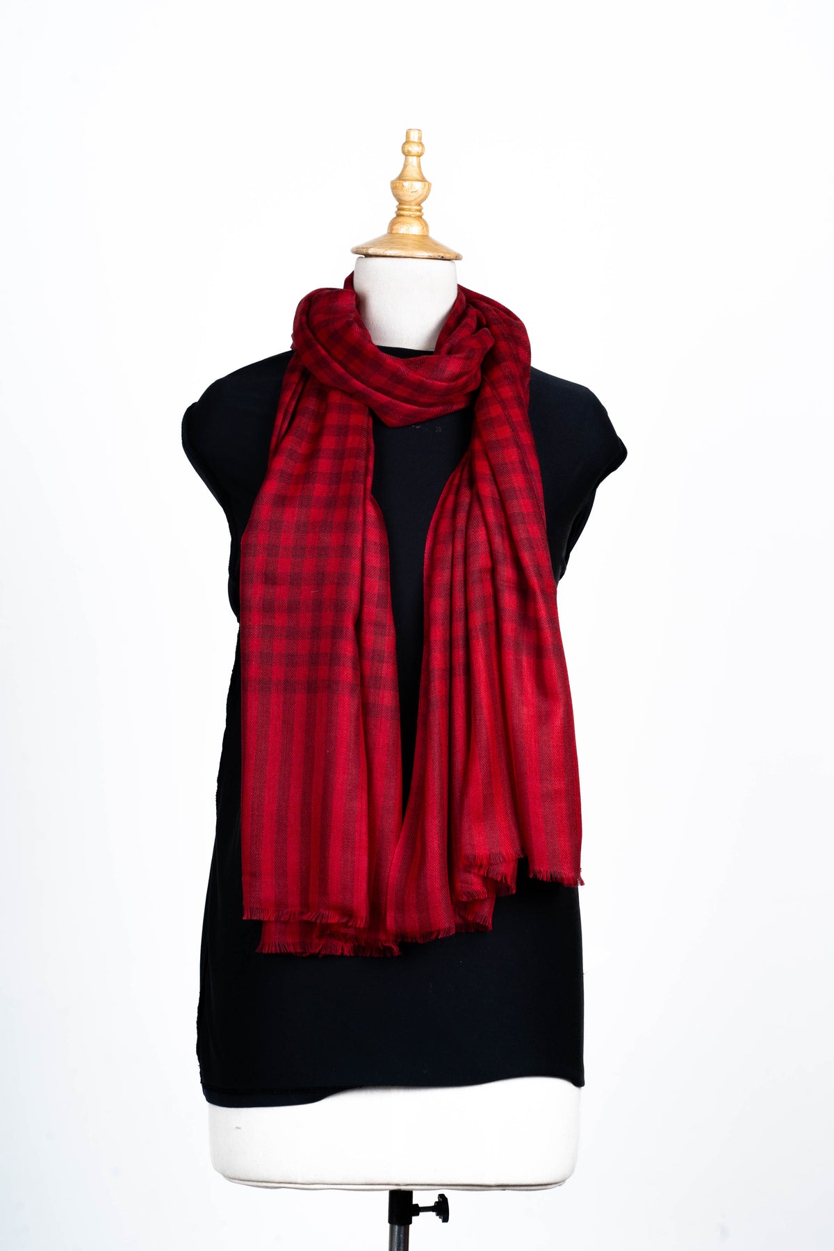 Crimson Checks: Merino Wool Stole in Bold Red Hues
