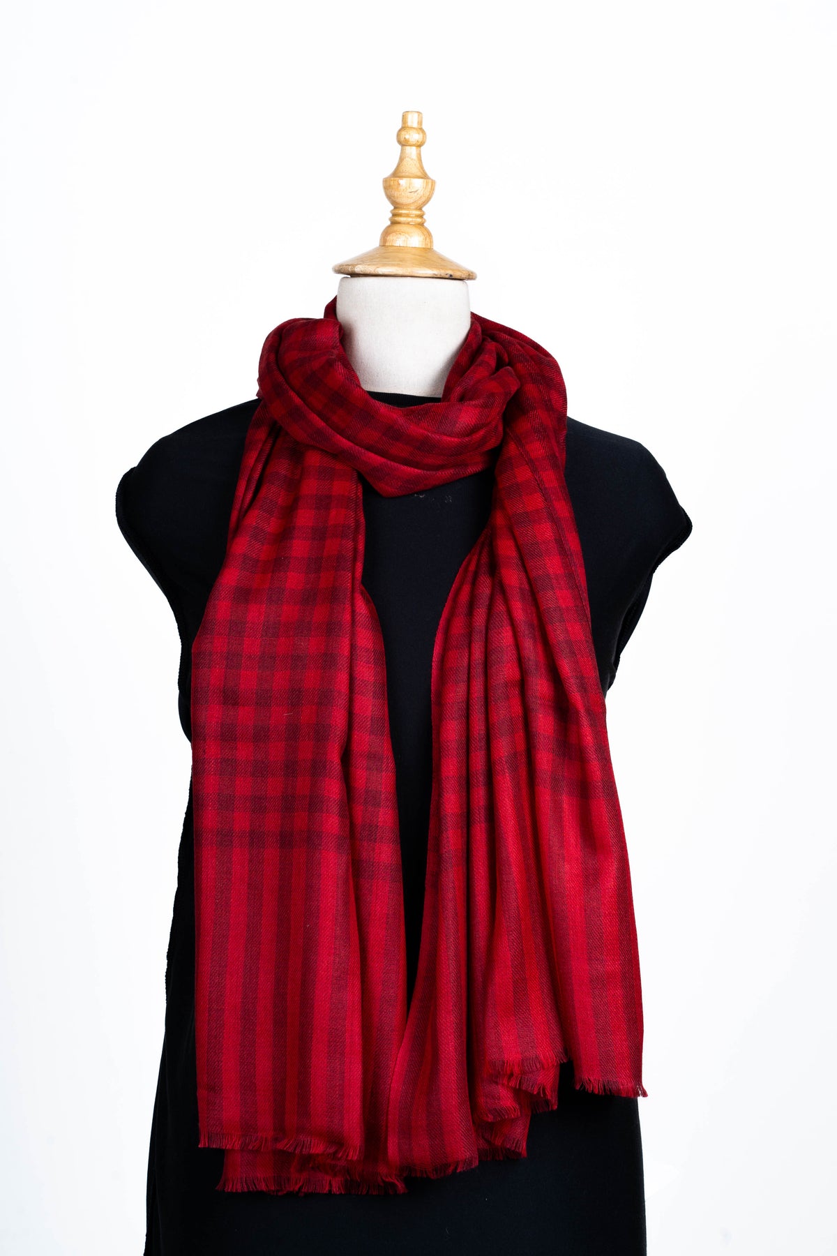 Crimson Checks: Merino Wool Stole in Bold Red Hues