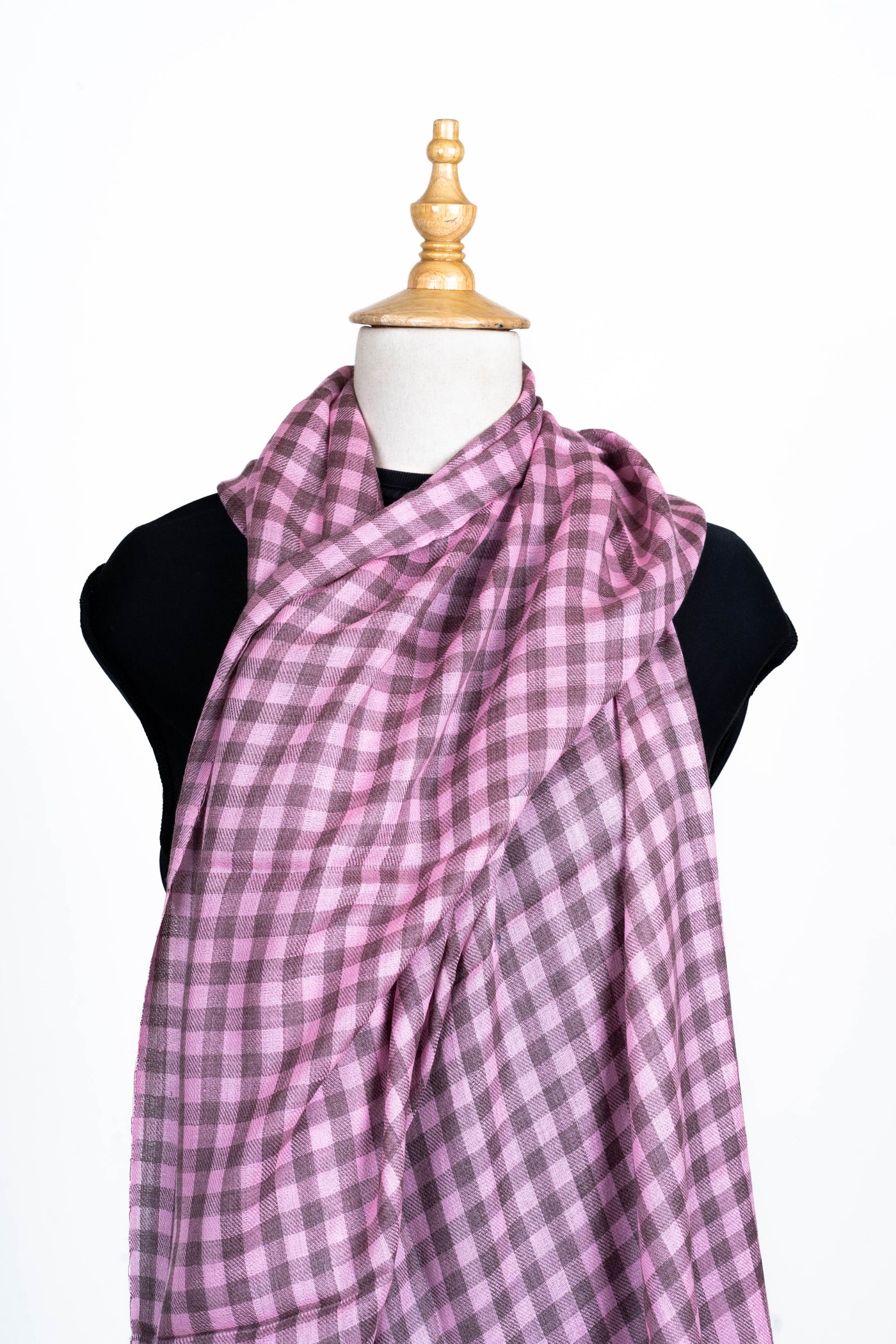 Dusky Blossom: Checked Merino Wool Scarf in Mauve and Lavender