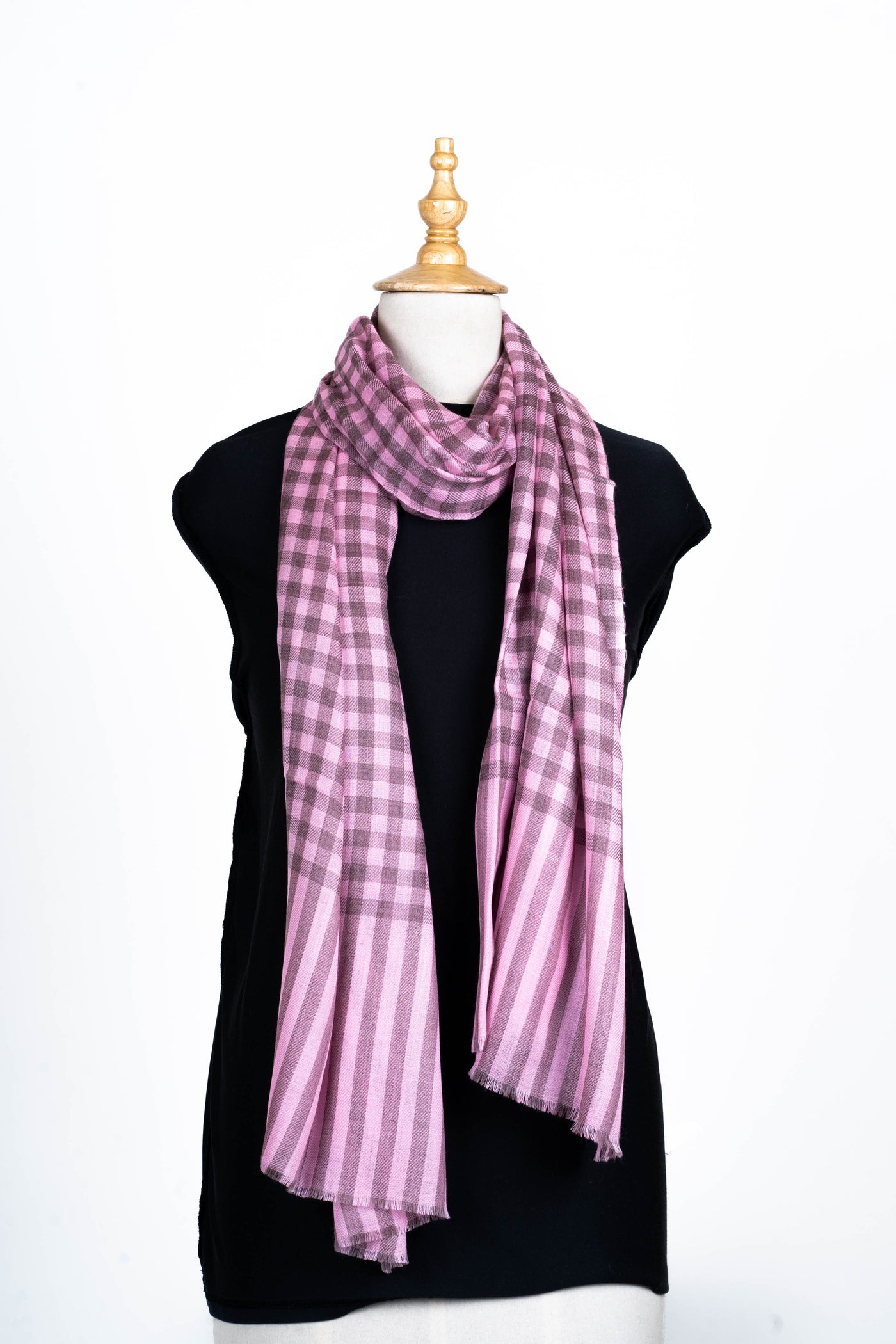 Dusky Blossom: Checked Merino Wool Scarf in Mauve and Lavender