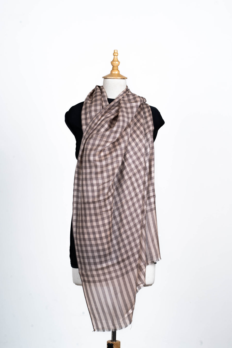 Earthy Charm: Merino Wool Checked Stole in Warm Brown Tones