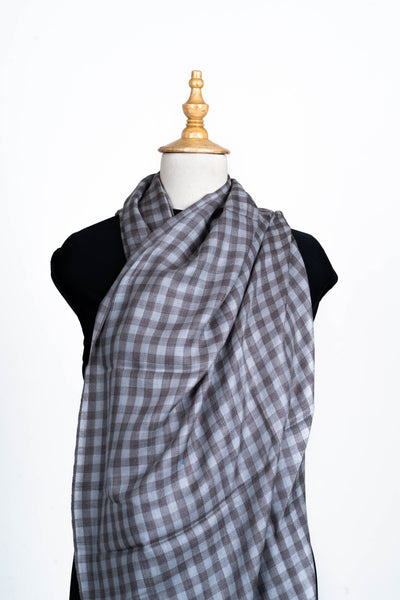 Midnight Blues: Checked Merino Wool Scarf with Steel Gray Undertones