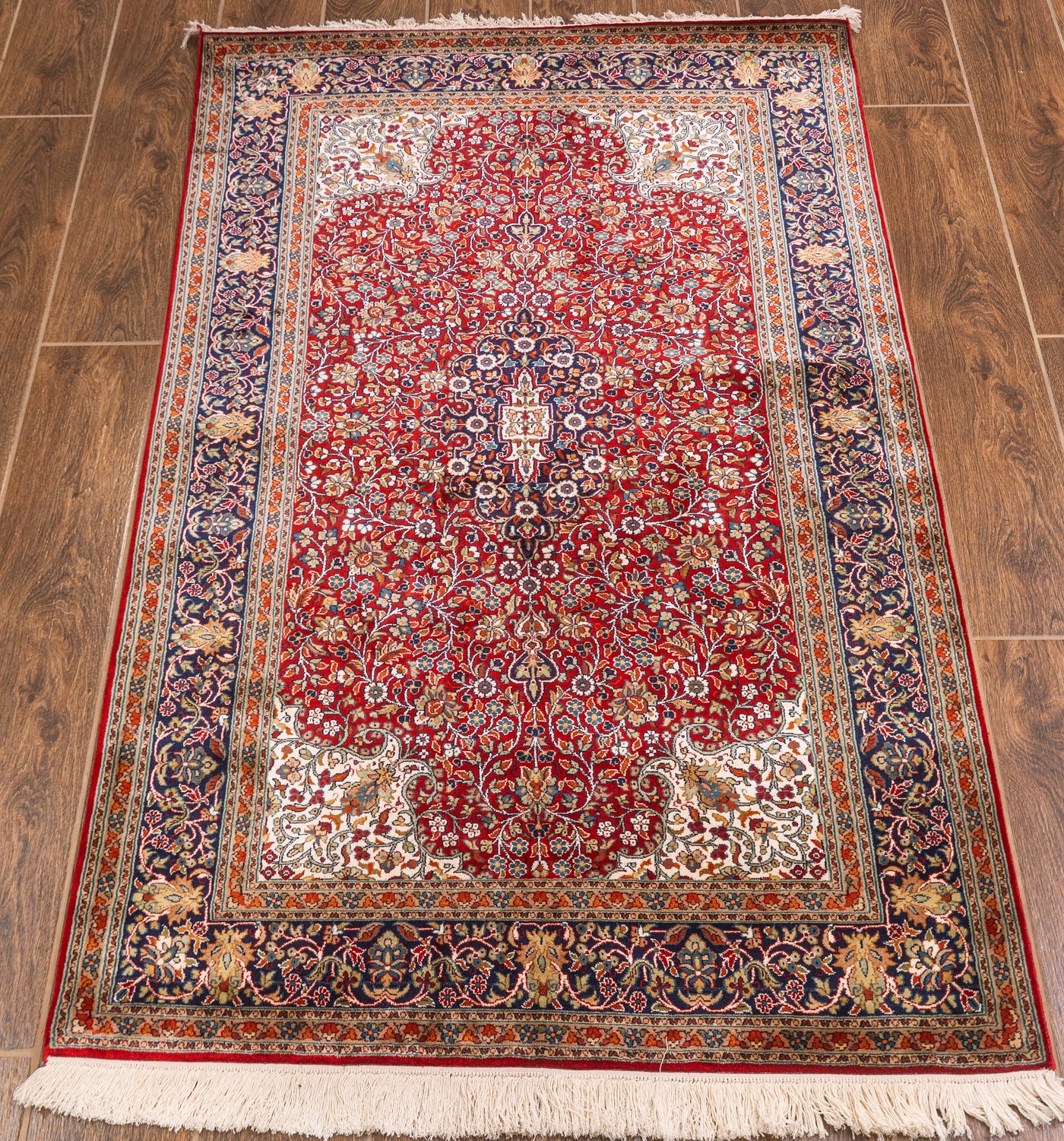 Crimson Elegant Carpet - Hand Knotted Pure Silk Kashmiri Carpet (3ft * 5ft)