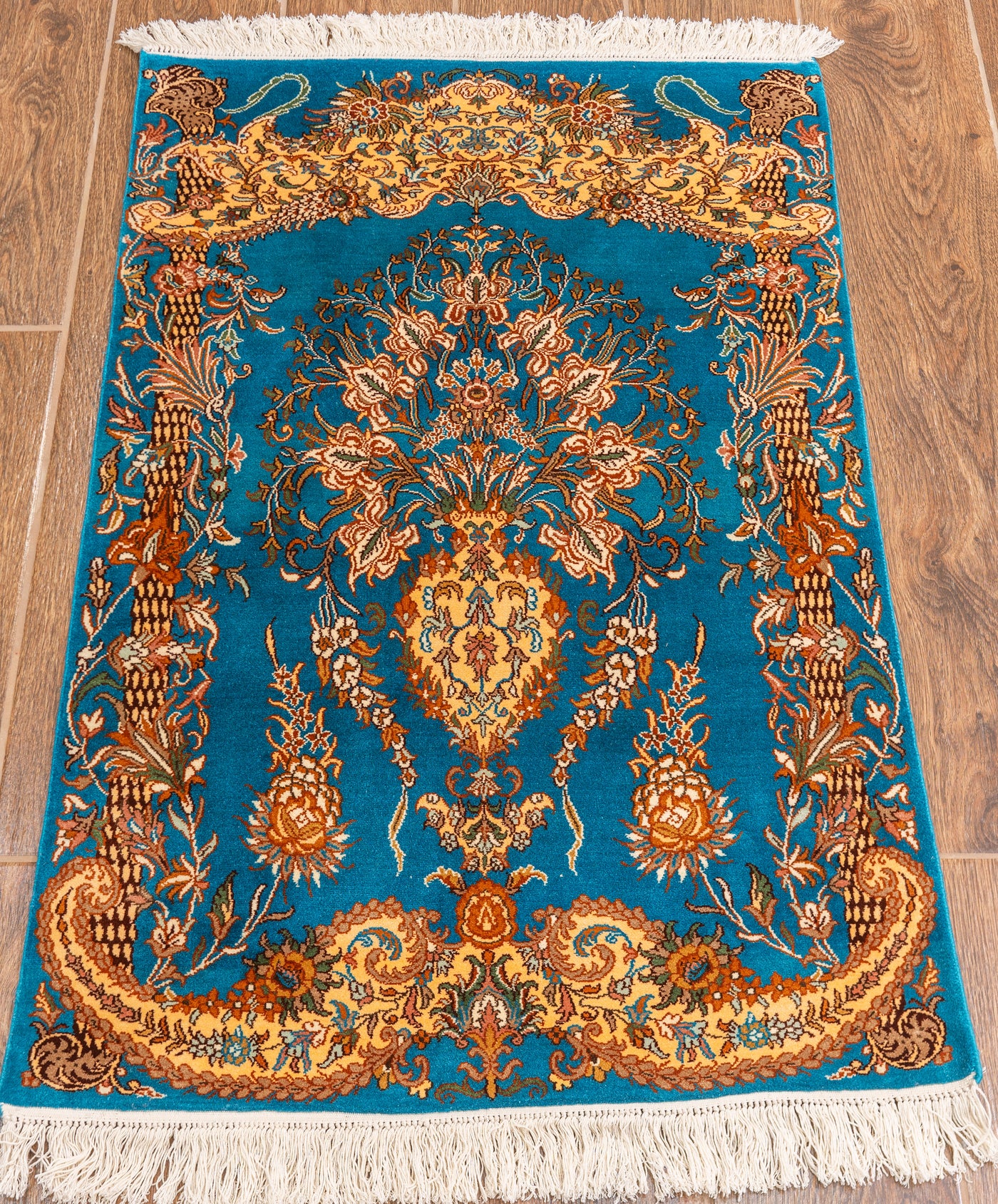 Turquoise Majestic Medallion Carpet - Hand Knotted Pure Silk Kashmiri Carpet (2ft * 3ft)