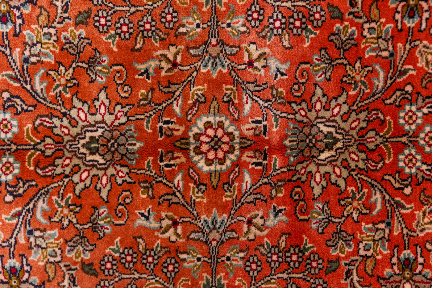 Autumn Leaf Garden Carpet - Hand Knotted Pure Silk Kashmiri Carpet (2.5ft * 4 ft)