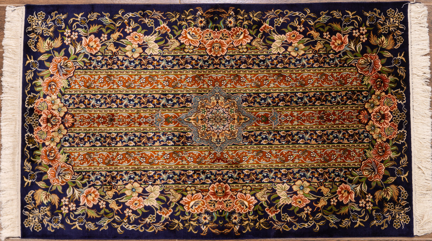 Royal Floral Striped Carpet - Hand Knotted Pure Silk Kashmiri Carpet (2.5ft * 4ft)