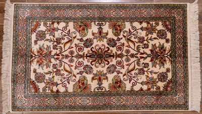 Ivory Garden Majesty Carpet - Hand Knotted Pure Silk Kashmiri Carpet (2.5ft * 4ft)