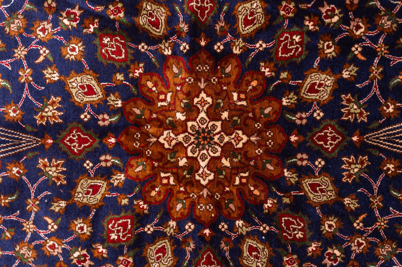 Deep Blue Star Medallion Carpet - Hand Knotted Pure Silk Kashmiri Carpet (2.5ft * 4ft)