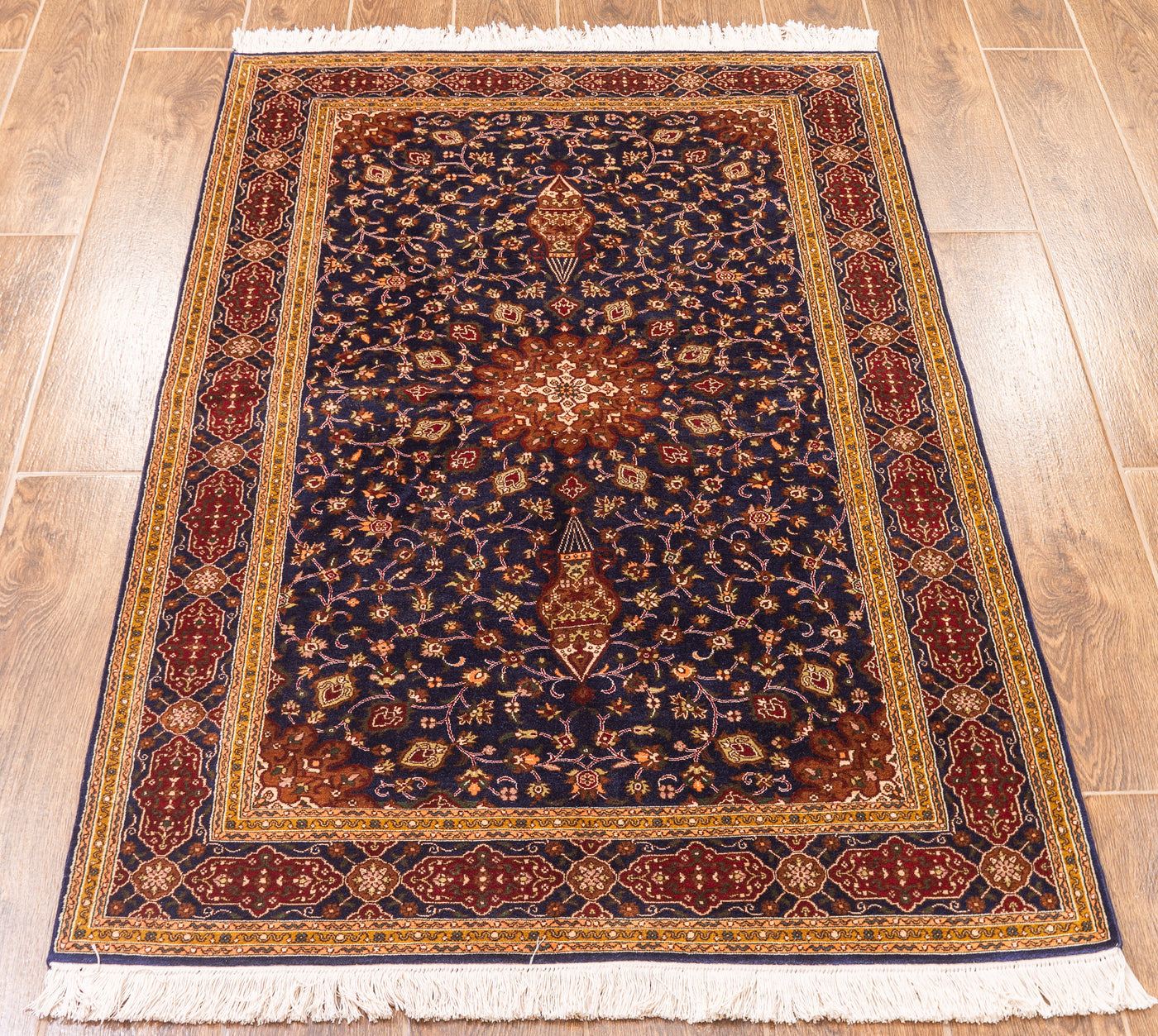 Deep Blue Star Medallion Carpet - Hand Knotted Pure Silk Kashmiri Carpet (2.5ft * 4ft)