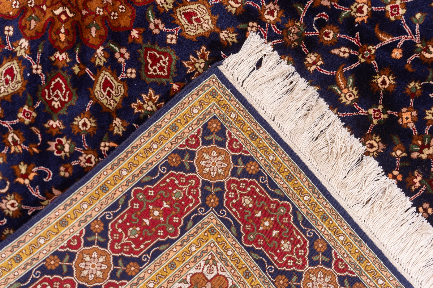 Deep Blue Star Medallion Carpet - Hand Knotted Pure Silk Kashmiri Carpet (2.5ft * 4ft)