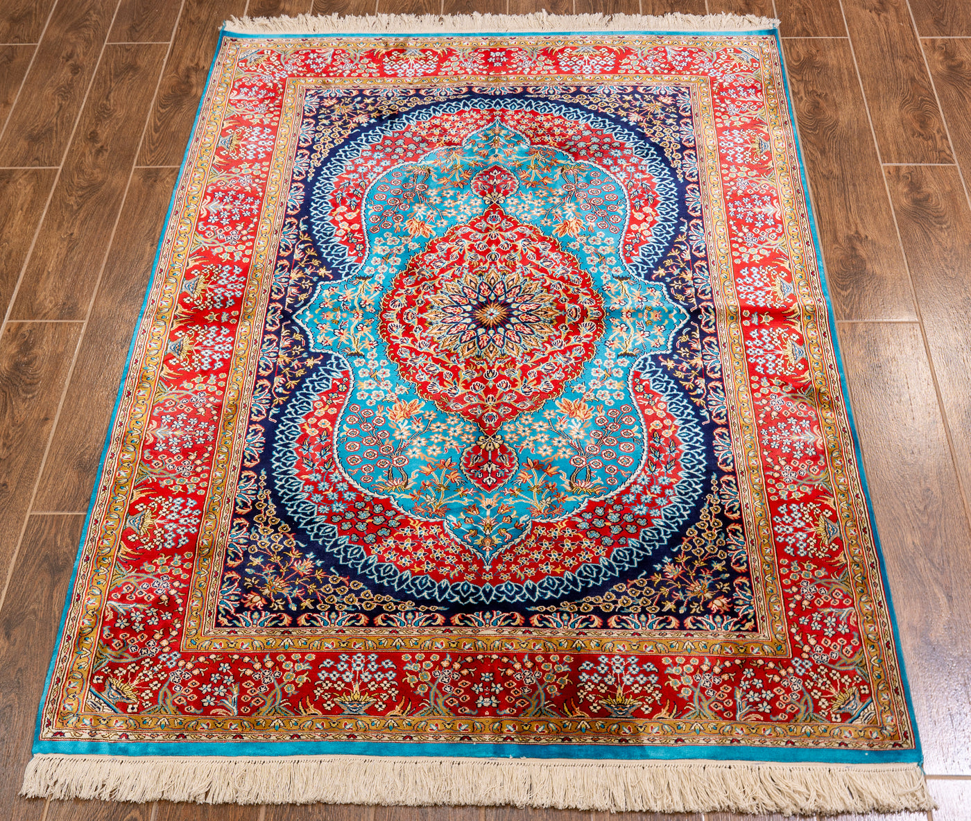 Vibrant Persian Red Medallion Carpet - Hand Knotted Pure Silk Kashmiri Carpet (4ft * 6ft)