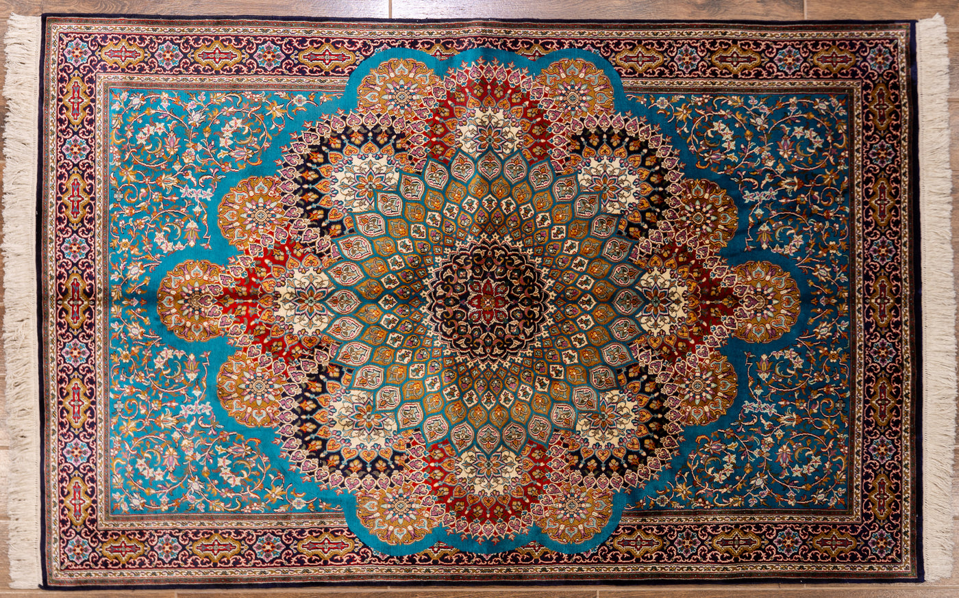 Turquoise Radiant Medallion Carpet - Hand Knotted Pure Silk Kashmiri Carpet (4ft * 6ft)