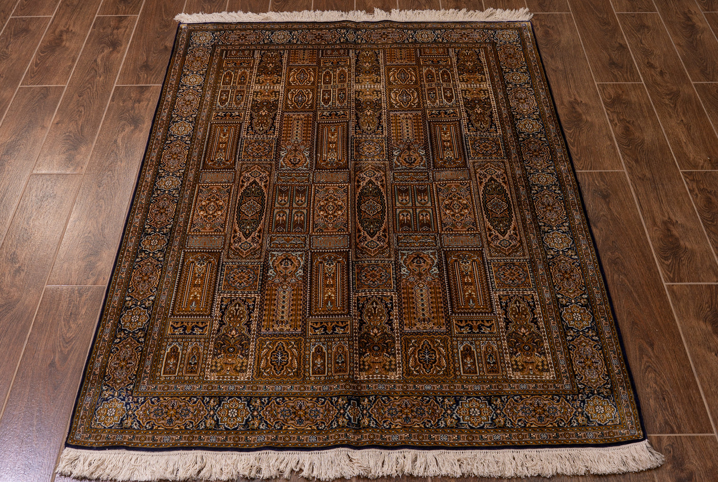 Palatial Gold Trellis Design Carpet - Hand Woven Pure Silk Kashmiri Carpet (4ft * 6ft)