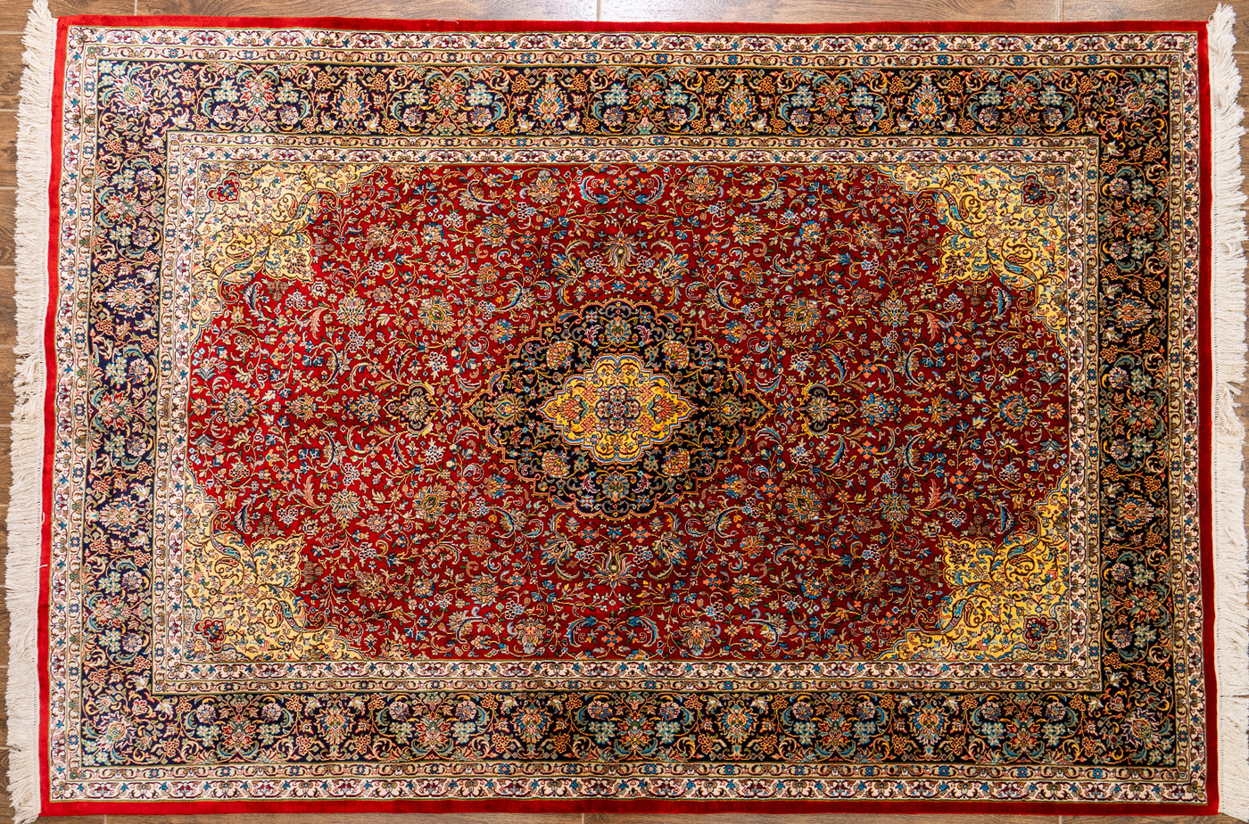 Crimson Elegance Floral Carpet - Hand Knotted Pure Silk Kashmiri Carpet (7.5ft * 5ft)