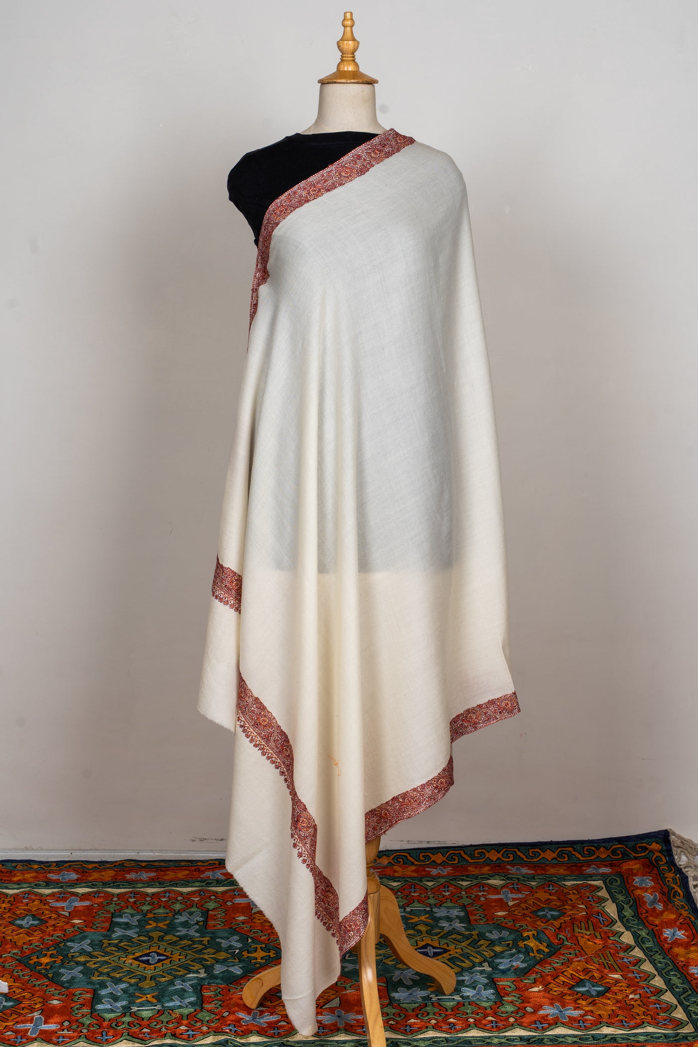 Sozni Hand Embroidered Merino Wool Shawl in Classic Ivory