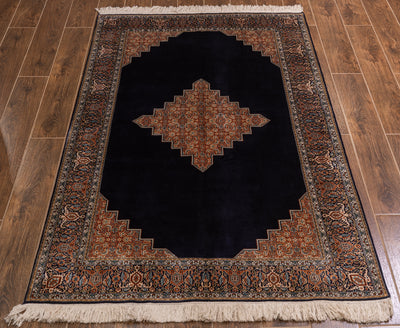 Midnight Geometric Diamond Carpet - Hand Knotted Pure Silk Kashmiri Carpet (6ft * 4ft))