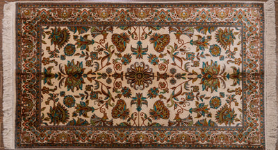 Ivory Floral Elegance Carpet - Hand Knotted Pure Silk Kashmiri Carpet (5ft * 3ft)