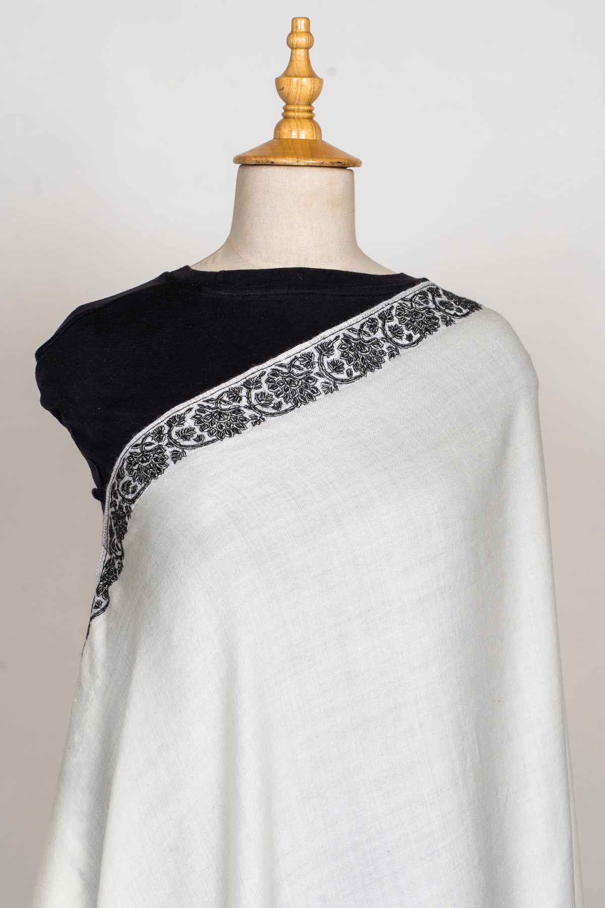 Monochrome Elegance Sozni Hand Embroidered Merino Wool Shawl