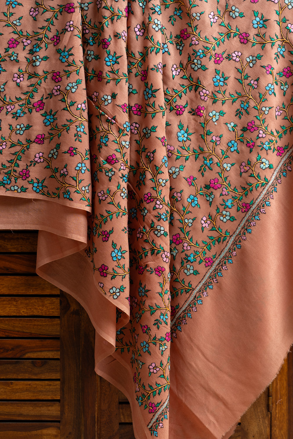 Elegant Floral Pure Chinon Saree with Sozni Hand Embroidery