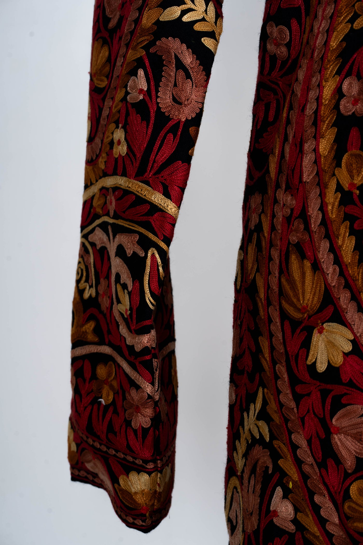 Majestic Bloom: Aari Embroidered Long Jacket in Crimson Splendor