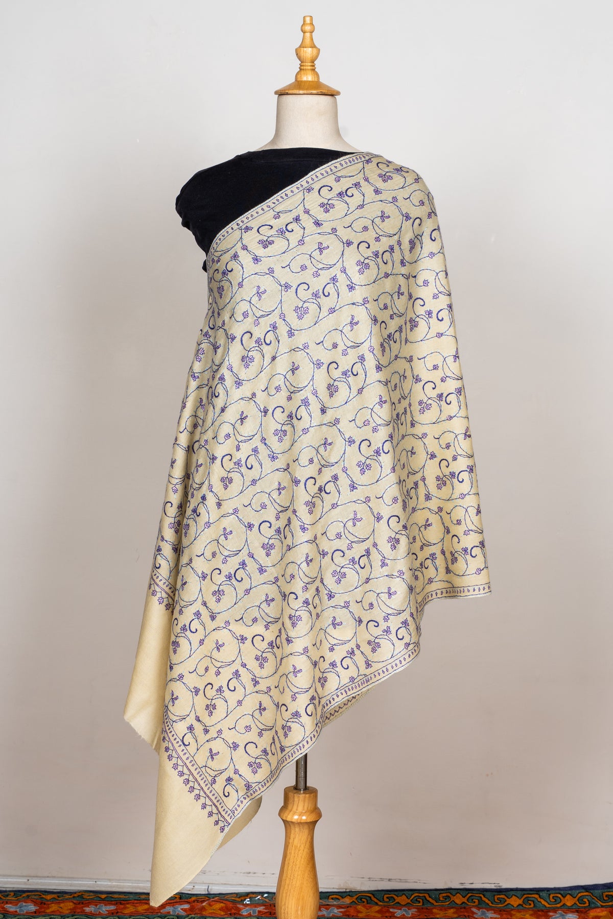 Lilac Whispers: Hand Embroidered Sozni Merino Wool Stole in Cream