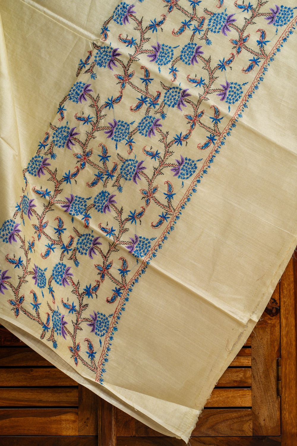 Radiant Ivory Tabby Silk Saree with Sozni Hand Embroidery
