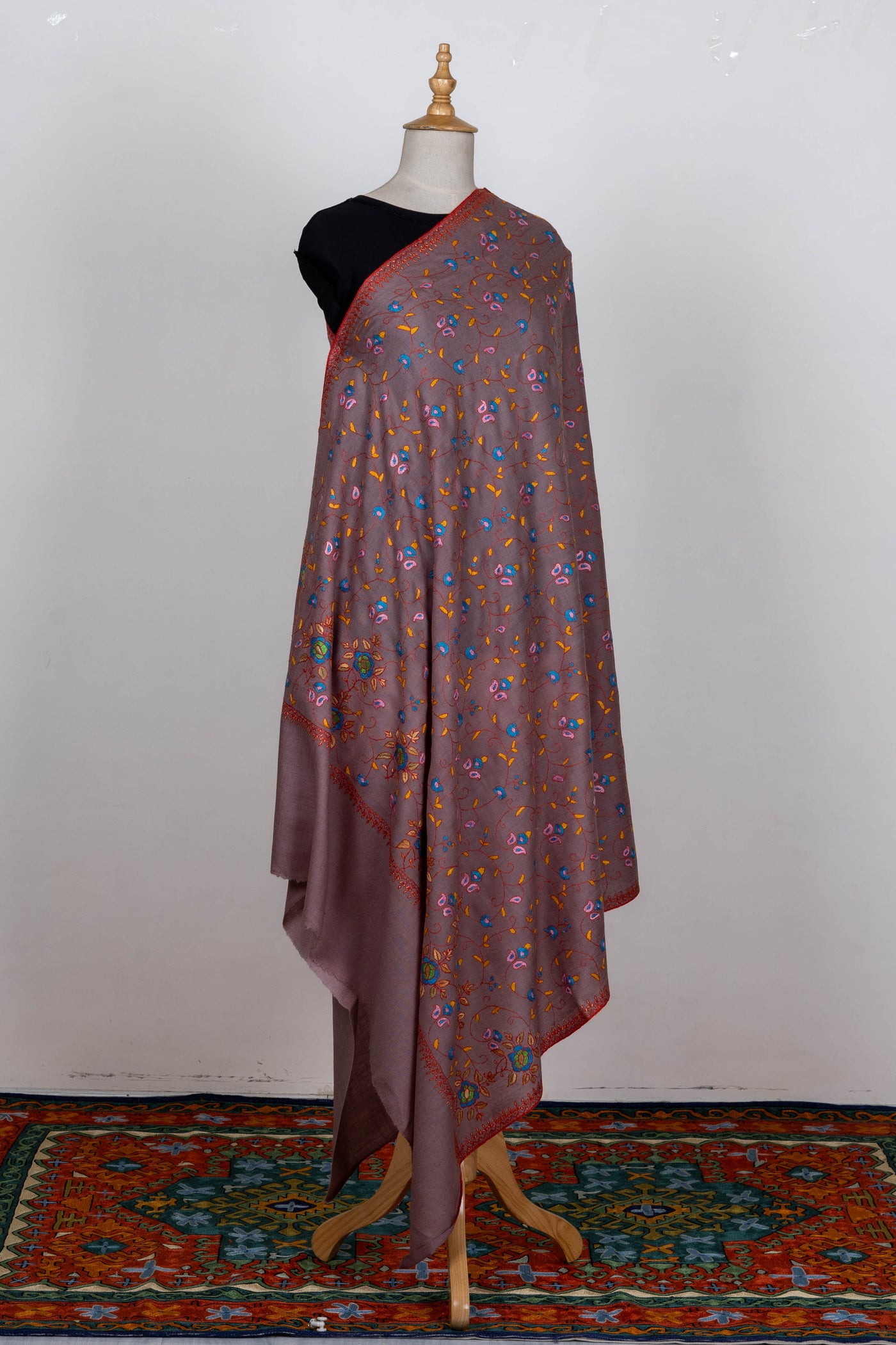 Kashmiri Bloom: Hand-Embroidered Sozni Merino Wool Shawl