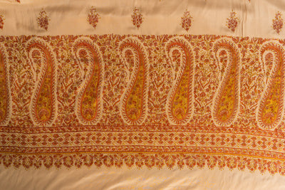 Classic Beige Pure Crepe Saree with Paisley Sozni Hand Embroidery