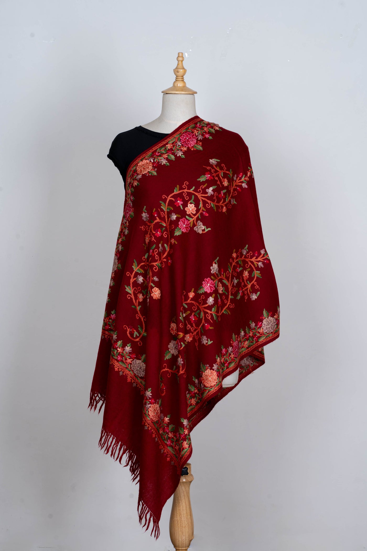 Laal Gulzaar – Merino Wool Scarf with Hand Aari Embroidery