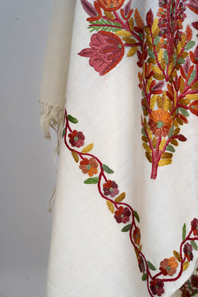 Bahaar-e-Zar – Hand Aari Embroidered Merino Wool Scarf