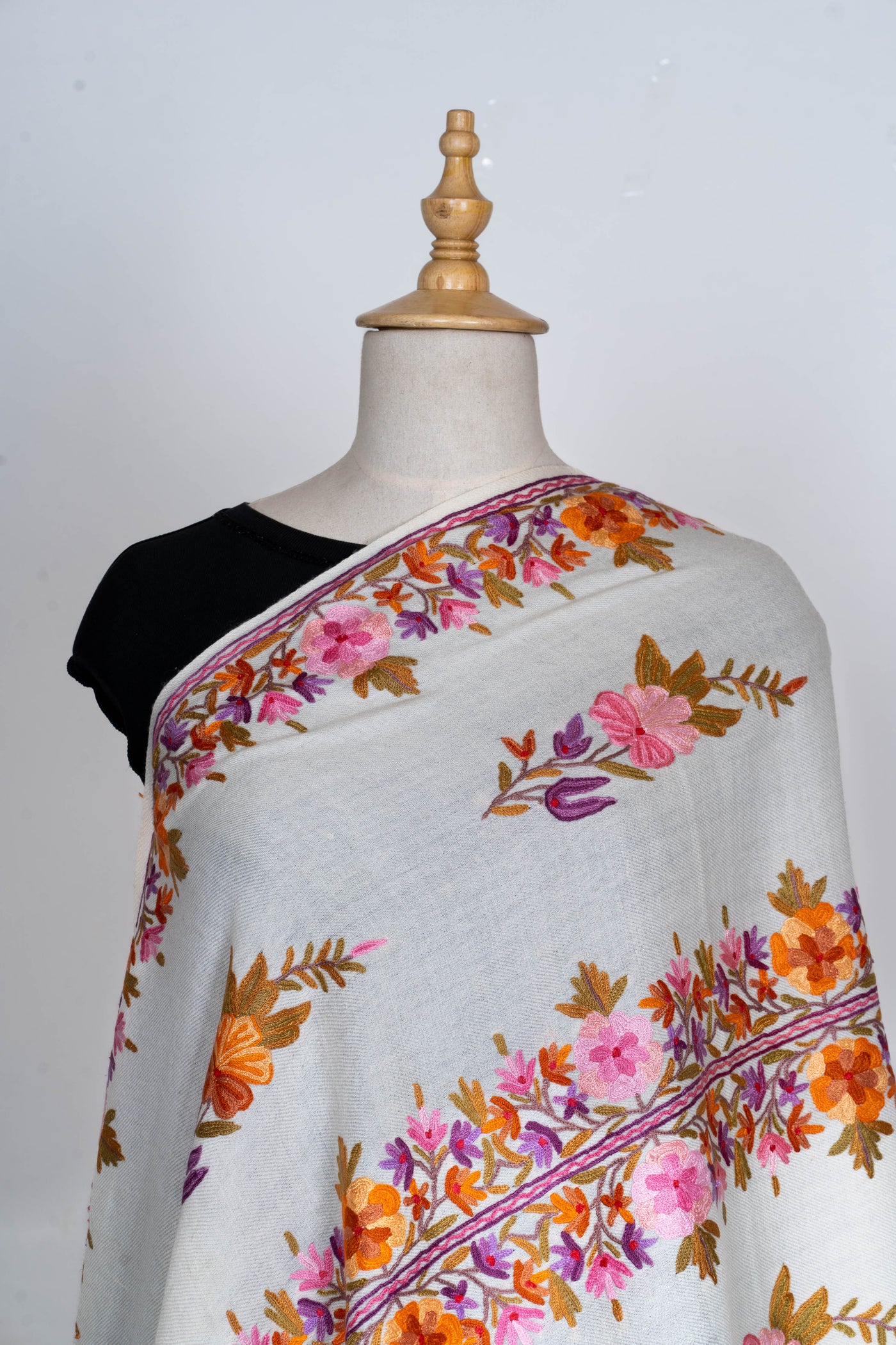 Gul-e-Afroz – Hand Aari Embroidered Merino Wool Scarf