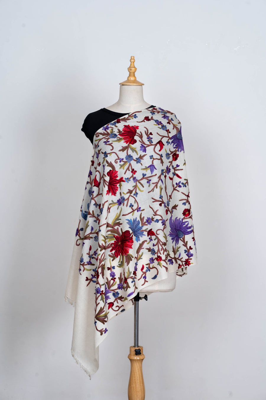 Gulistaan-e-Rang – Merino Wool Stole with Hand Aari Embroidery