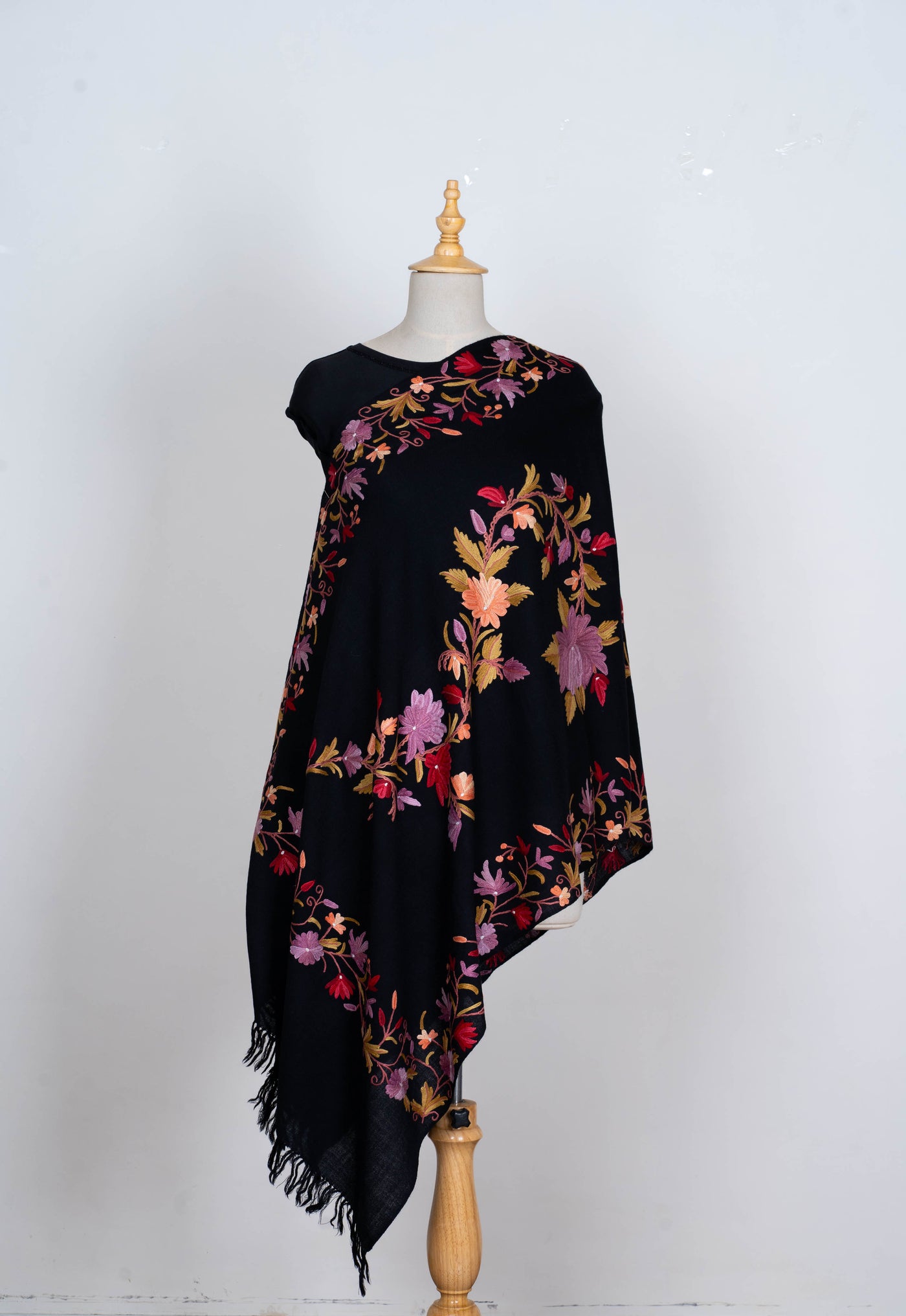 Sunehri Baagh – Merino Wool Scarf with Hand Aari Embroidery