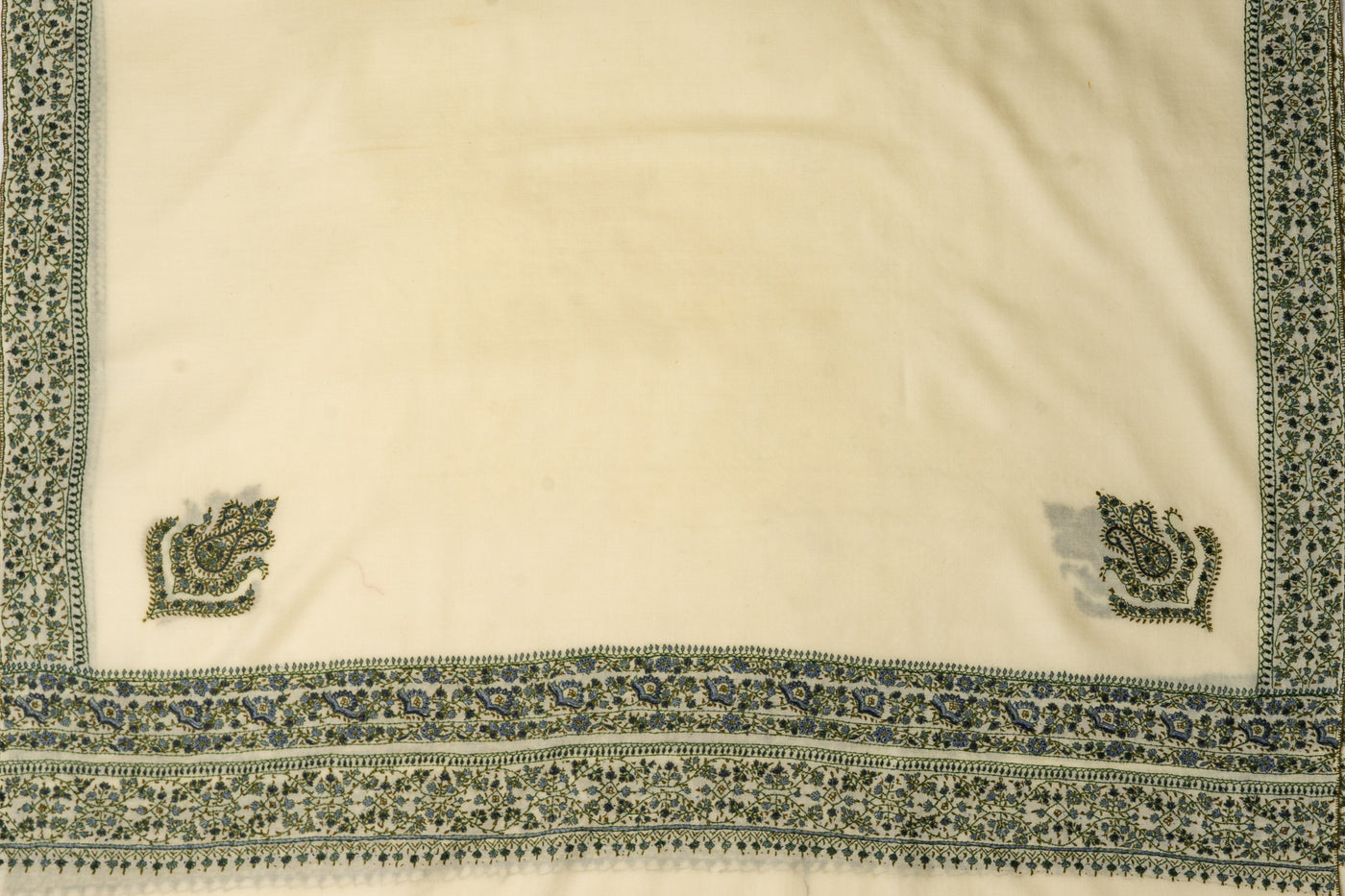 Ivory Elegance: Kashmiri Hand Embroidered Shawl