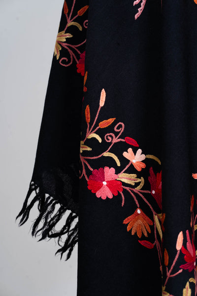 Surkh Chaandni – Hand Aari Embroidered Merino Wool Scarf