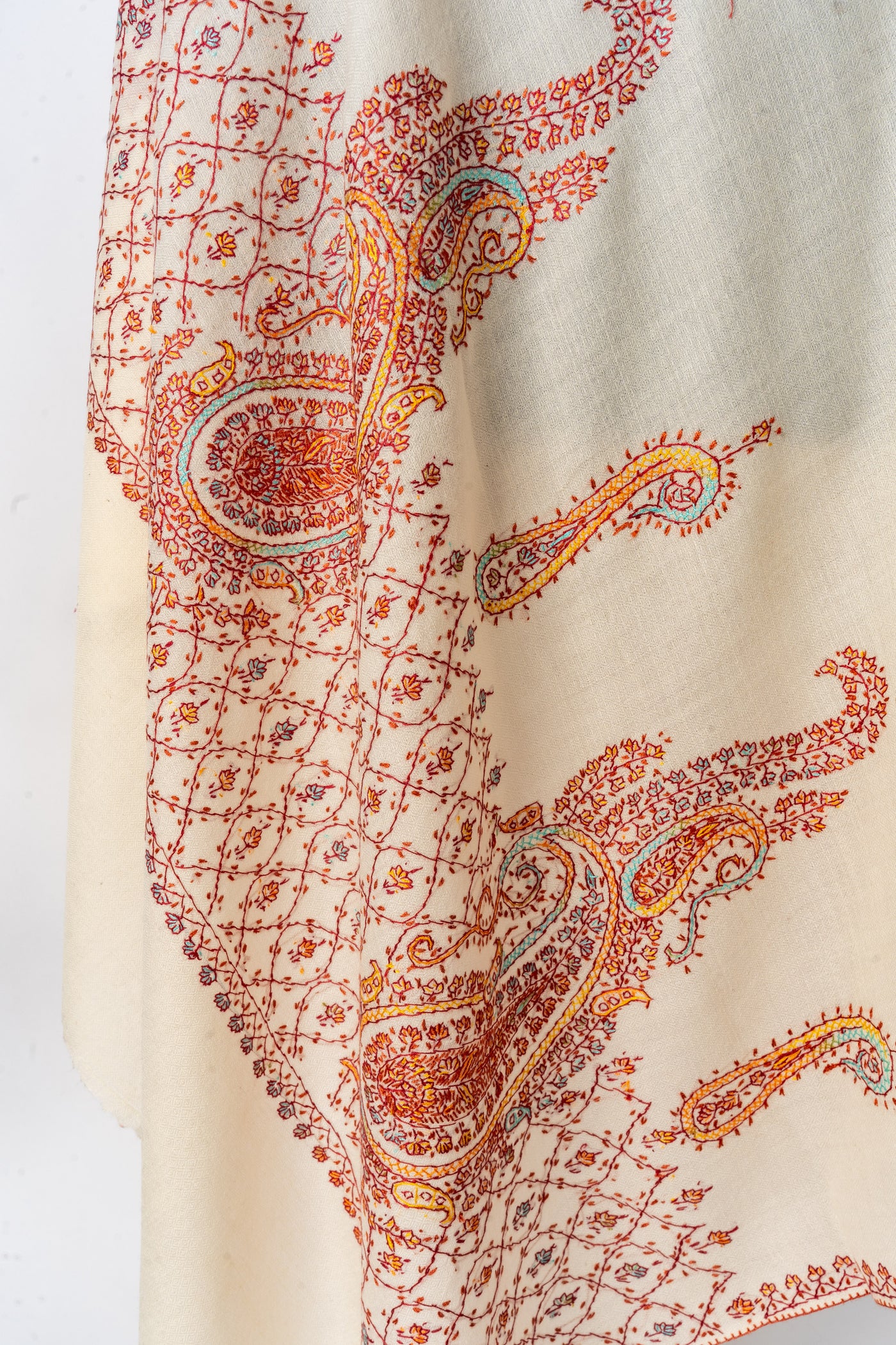 Golden Hour: Sozni Hand-Embroidered Merino Wool Shawl with Paisley Flourish